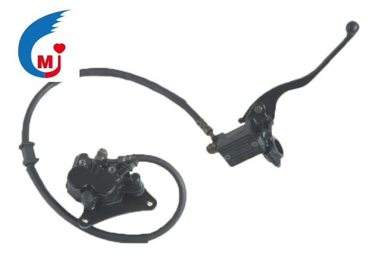 Piezas y accesorios de motocicletas Bomba de freno superior / Bomba inferior delantera para CG125 Hoy / TITAN99